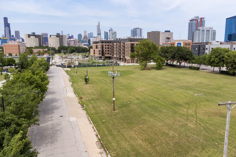 Chicago Public Schools' proposal for a new Near South Side high school appears stalled